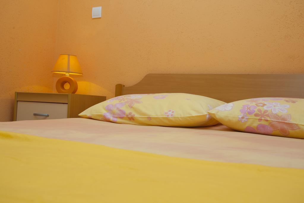 Apartments Makarska Exterior foto
